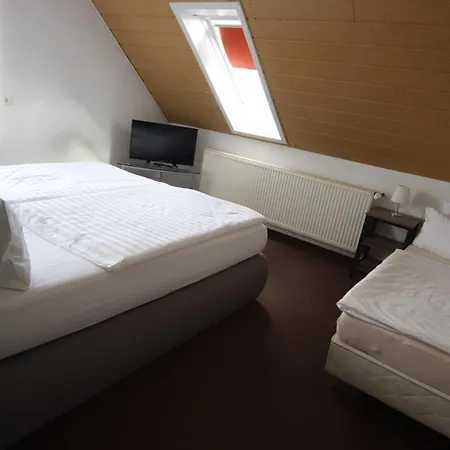 Ruhige Wohnung mit Terrasse nur 5 Minuten zur Müritz Marienfelde Exterior foto